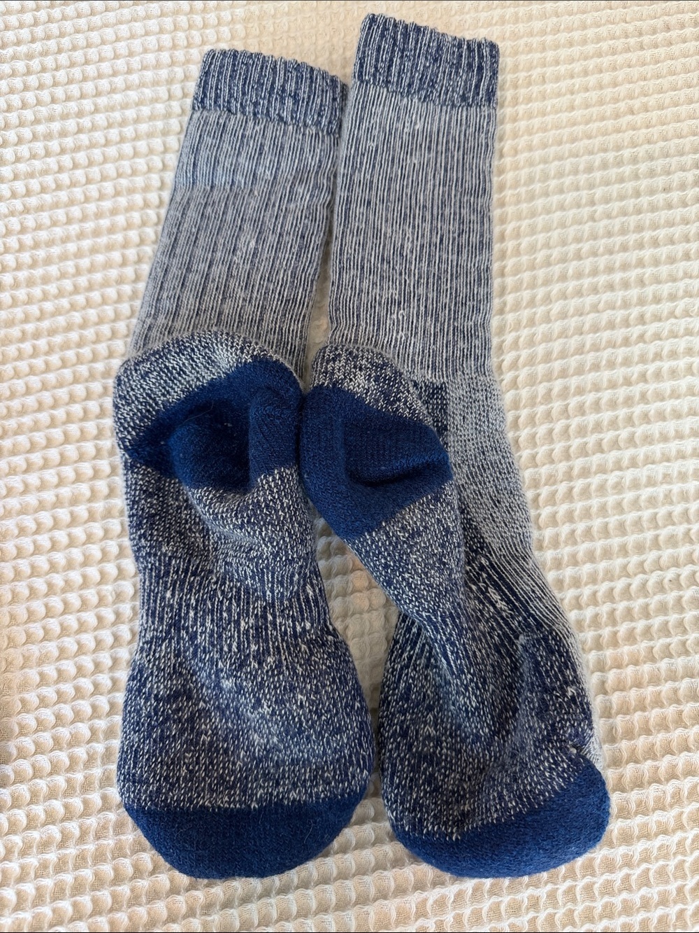 Smartwool & REI Women’s Heavy Wool Hiking Socks – 2 Pairs – Medium - Picture 4 of 8